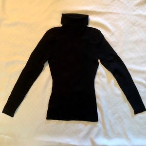 White House Black Market Ribbed Turtleneck